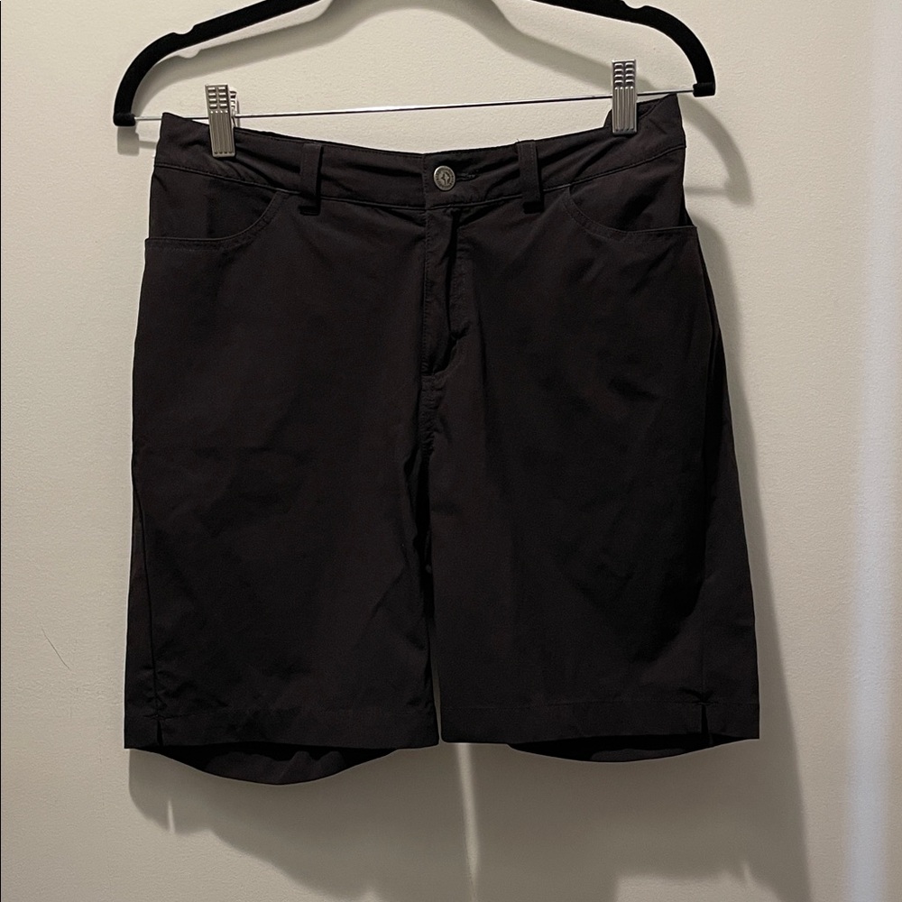 Patagonia skyline women’s black shorts